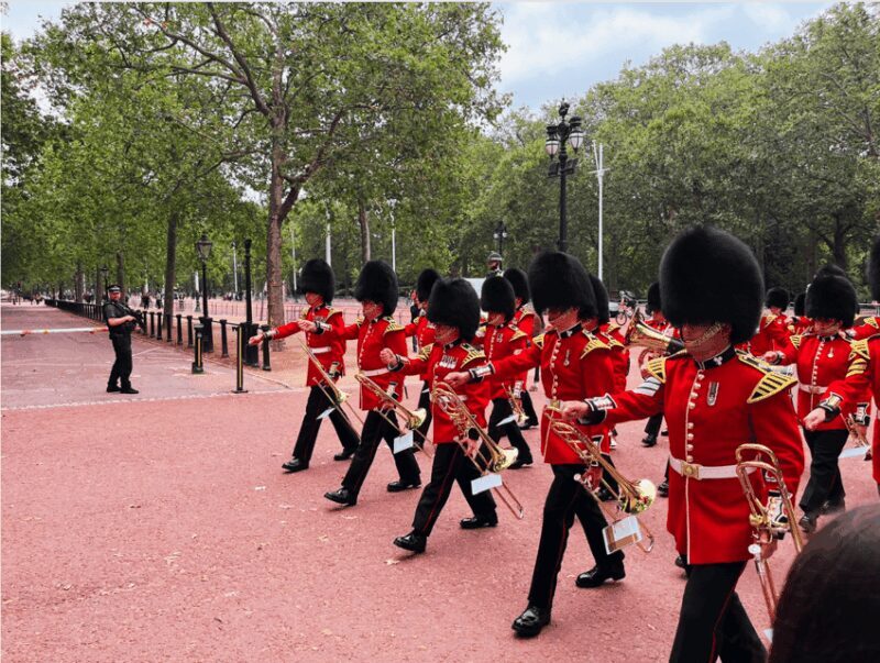 Changing of the Guard at Buckingham Palace - Final Thoughts: Should You Take This Tour?