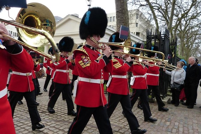 Changing of the Guard Guided Walking Tour in London - Frequently Asked Questions