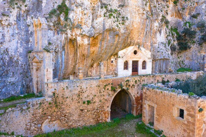 Chania: Hiking through History and Hidden Gems at Katholiko Bay - The Value of a Guided Experience