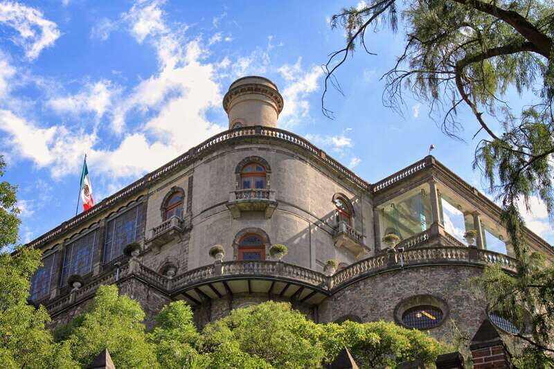 Chapultepec Castle Tour: Explore the Luxurious Chambers - Key Points