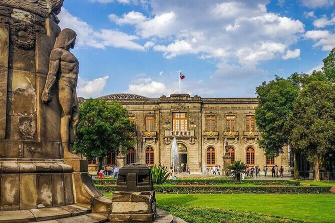 Chapultepec Castle Tour: Walk Through Gardens, History, and Views - FAQ