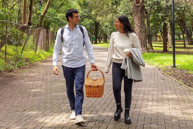 Chapultepec Walking Tour and Picnic - An In-Depth Look at the Tour