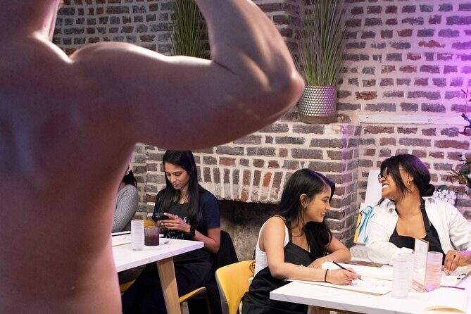 Charleston Champagne Figure Drawing Experience with Male Model - Group Size and Privacy