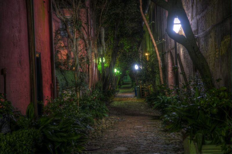 Charleston: Death and Depravity Ghost Walking Tour - The Guides and Their Stories