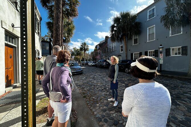 Charleston Gardens & Architecture 2 Hour Small Group Walking Tour - A Deep Dive into the Charleston Experience