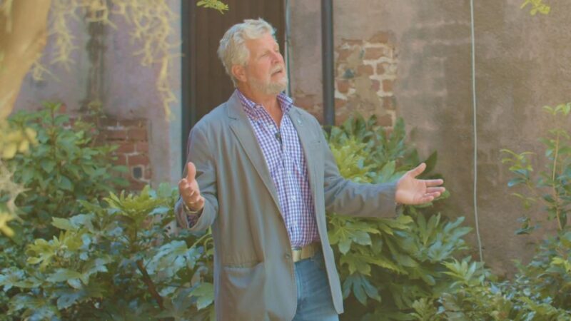 Charleston: Hidden Alleys and Historic Sites Walking Tour - Comparing the Tour’s Value