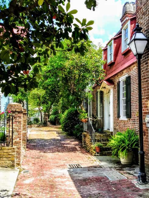 Charleston History Tour-Small Groups Only-History & Alleys - The Itinerary in Detail