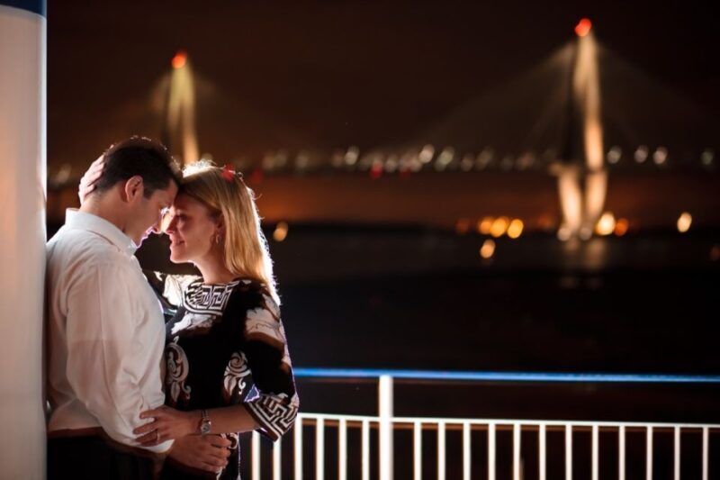 Charleston: Luxury Harbor Dinner Cruise - Music, Bar, and Atmosphere