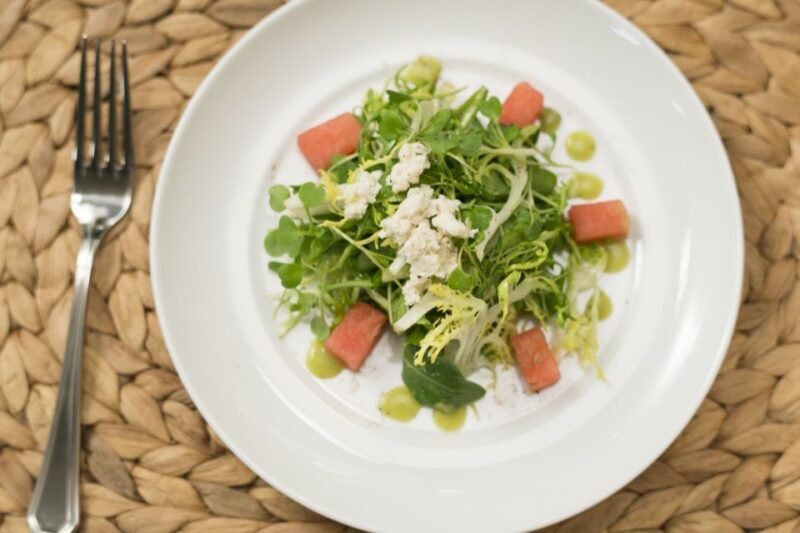 Charleston: Luxury Harbor Dinner Cruise - Accessibility and Practical Tips