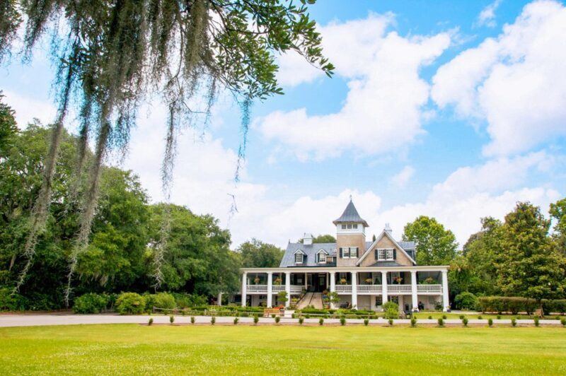 Charleston: Magnolia Plantation Entry & Tour with Transport - Key Points
