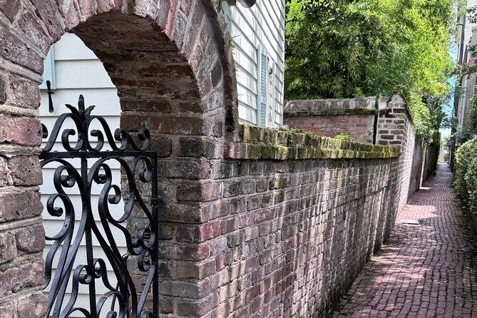 Charleston Signature History Walking Tour: Explore the Past - Practical Tips for Making the Most of Your Tour