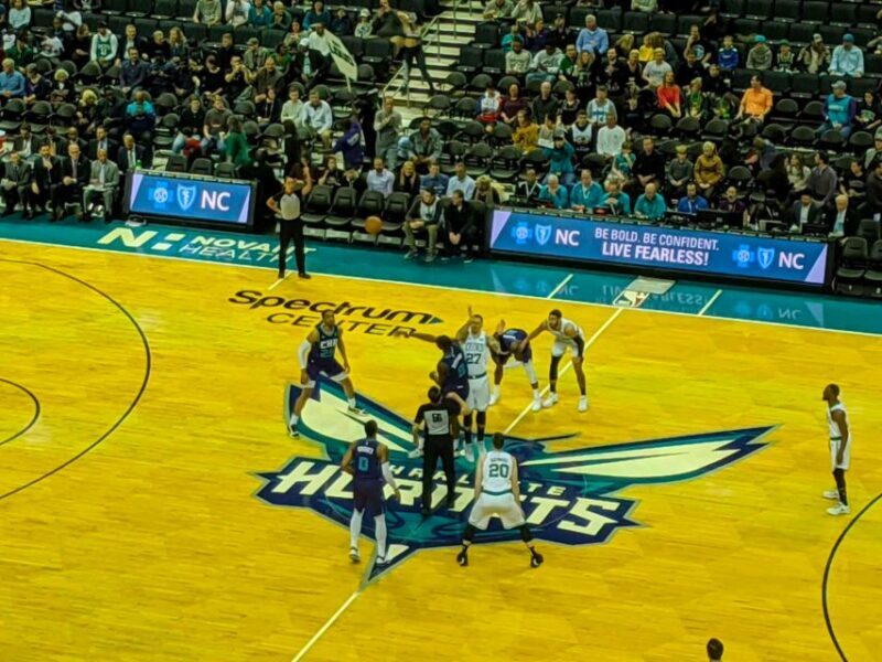 Charlotte: Charlotte Hornets Basketball Game Ticket - Value for Money