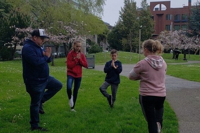 Charlotte City Scavenger Hunt Excursion by Crazy Dash - The Realistic View: Pros and Cons