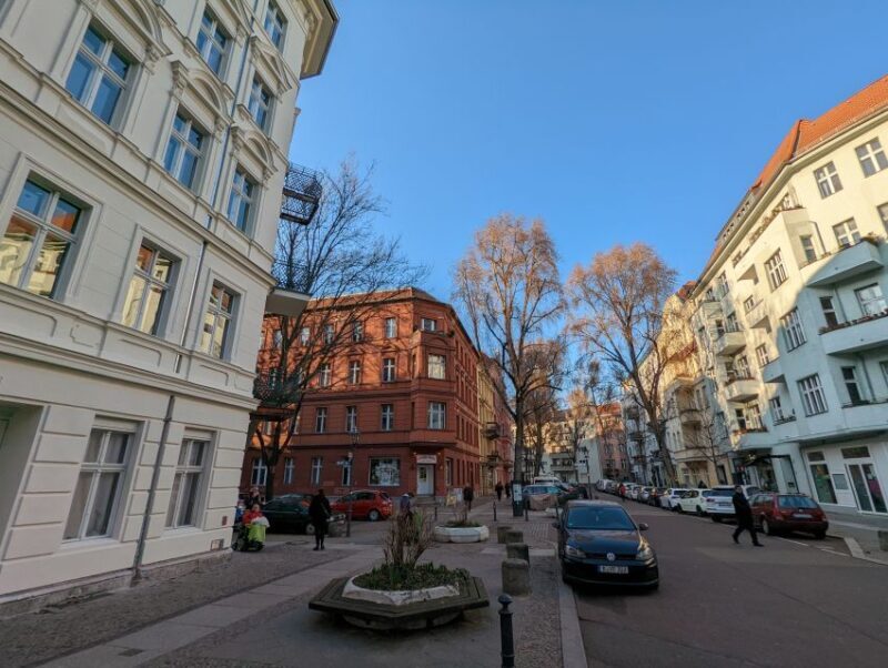 Charlottenburg: 2-Hour City Walking Tour - Key Points