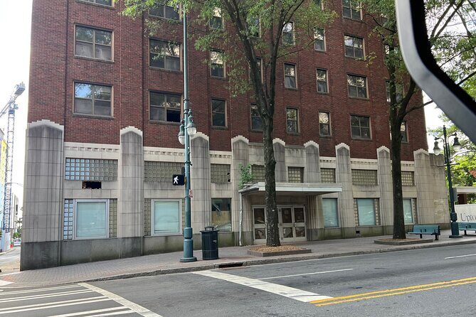 Charlotte's Ultimate Southern Charm Historical City Bus Tour - Final Thoughts