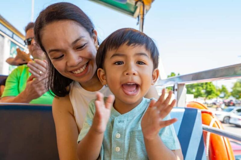 Charlottetown: Harbour Hopper Tour - Practical Details