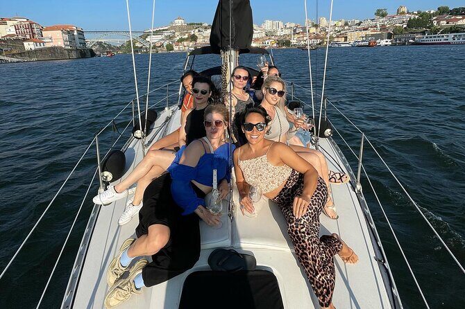 Charming tour of the Douro on a shared sailboat for up to 8 people - FAQ