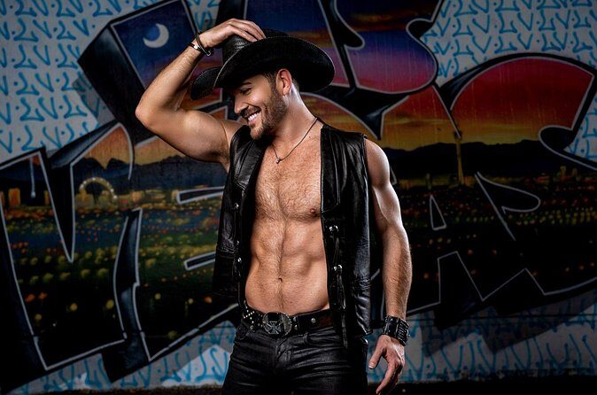 Chase Browns Vegas Country at Notoriety in Las Vegas - The Performance: Chase Browns Country Show