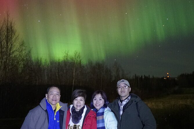 Chasing Northern Lights (Aurora Borealis) Tour with PHOTOGRAPHY - The Travel Experience: Pros and Cons