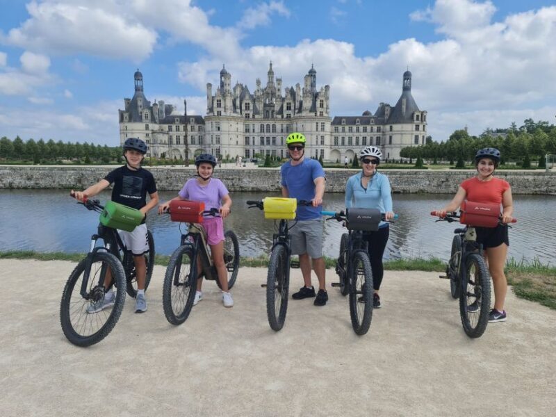 Chateaux de la Loire cycling ! - Considerations and Downsides