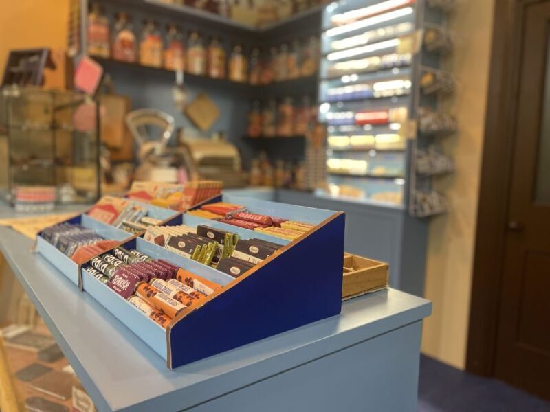 Chatham Historic Dockyard: Call the Midwife Tour - Exploring the Historic Dockyard