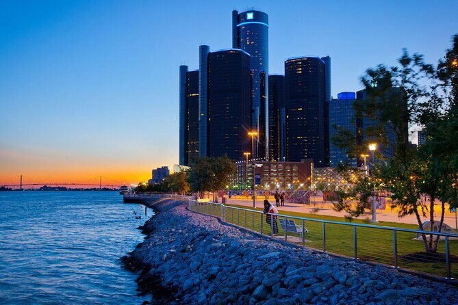 Chauffeured Historic Tour of Detroit with Flexibility - Key Points