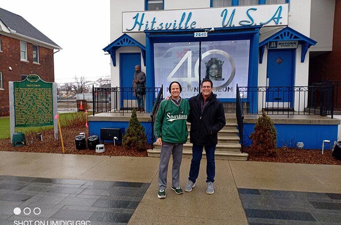 Chauffeured Historic Tour of Detroit with Flexibility - FAQ