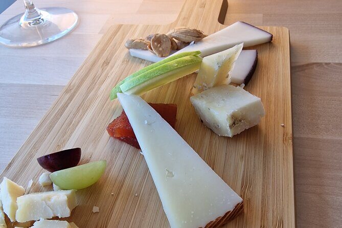Cheese Tasting with Wine Pairing in Central Madrid - Key Points