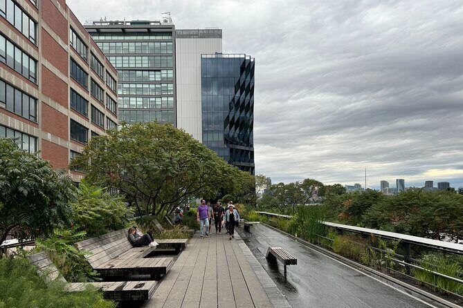 Chelsea and the High Line NYC Architecture Walking Tour - The Practical Side: Price, Duration, and Group Size