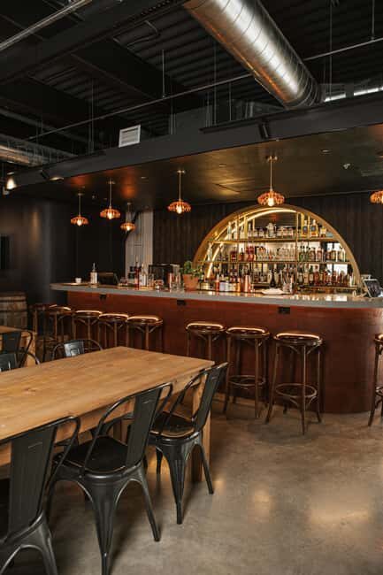 Chelsea: Guided tour of the Square Distillery - What to Expect from Your Tour