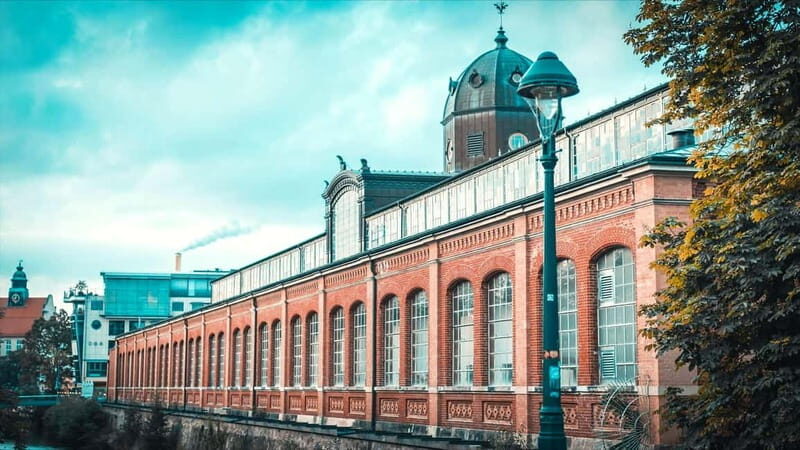 Chemnitz: Express Walk with a Local in 60 minutes - The Value of a Short Tour