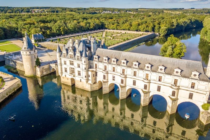 Chenonceau Castle Admission Ticket - The women of Chenonceau: Diane de Poitiers and Catherine de Medicis