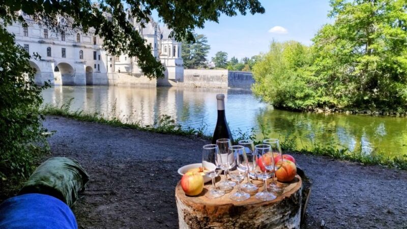 Chenonceau: guided ebike ride and wine & cheese picnic lunch - Exploring the Loire Valley: A Guided E-Bike Ride to Chenonceau with Wine & Cheese