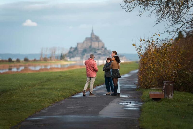 Cherbourg: Mont-Saint-Michel Tour with Lunch - Key Points