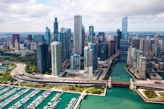 Chicago Airport Transfer: Chicago to O'Hare Airport ORD in Luxury SUV - Introduction