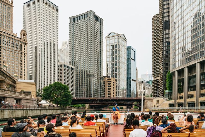 Chicago: Architecture River Cruise Skip-the-Ticket Line - Weather and clothing tips that actually help