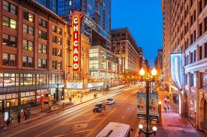 Chicago Bar Crawl: Chi-Town Showdown - What We Think