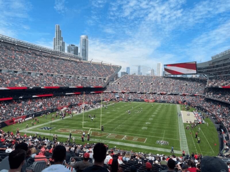 Chicago: Chicago Bears Football Game Ticket at Soldier Field - What It’s Like to Watch a Bears Game at Soldier Field