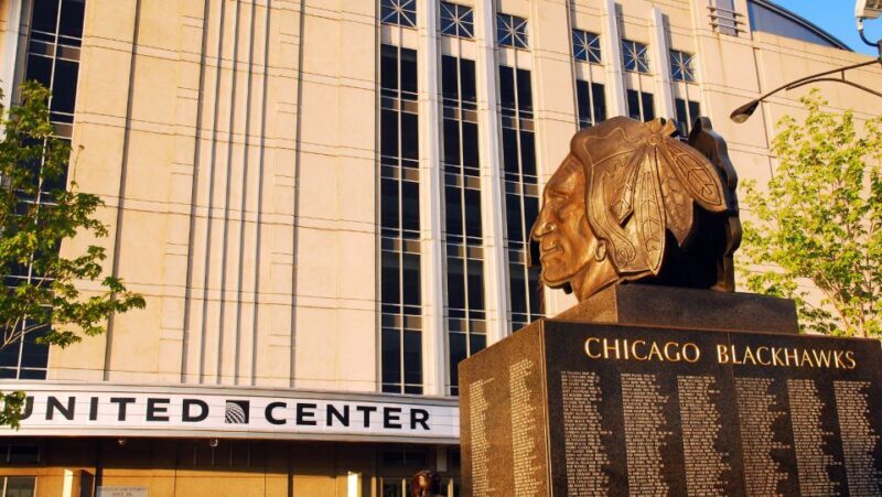 Chicago: Chicago Blackhawks NHL Game Ticket at United Center - FAQ