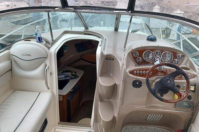 Chicago City Boat Tours - FAQ: Quick Answers to Your Questions