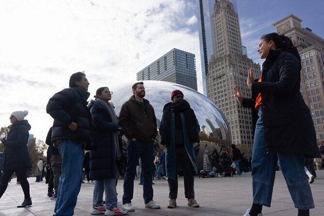 Chicago: Downtown Loop & Millennium Park 2 Hour Walking Tour - Key Points