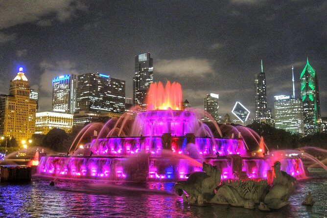 Chicago Family Food and Bike Tour with Top Attractions - Chicago Riverwalk & Millennium Park