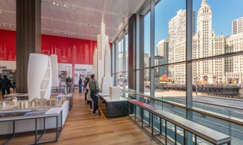 Chicago: First Lady River Cruise & Architecture Center Combo - Who Is This Tour Best For?