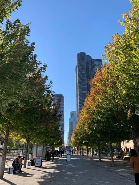 Chicago: Full-Day Guided City Tour by Bus - FAQ