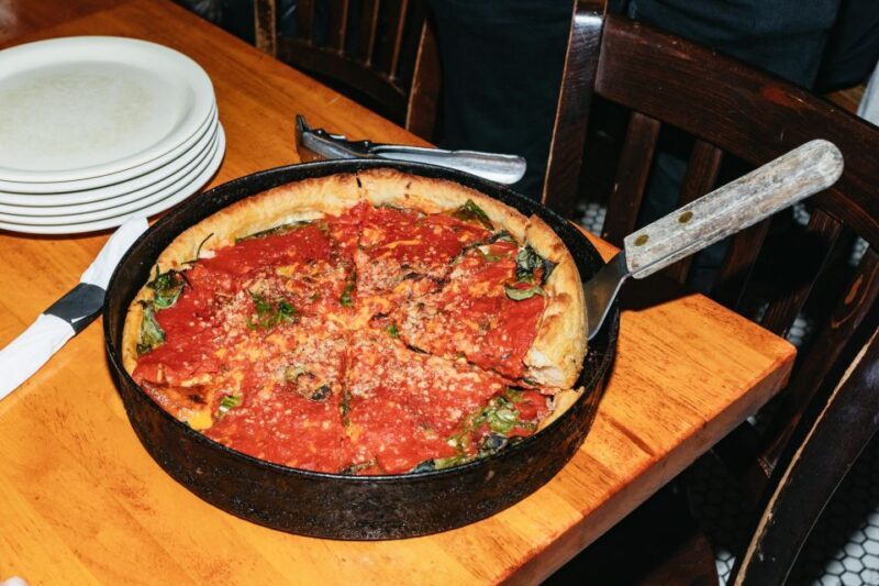 Chicago: Gangsters and Food Tasting Walking Tour - The Value: Is It Worth the Price?