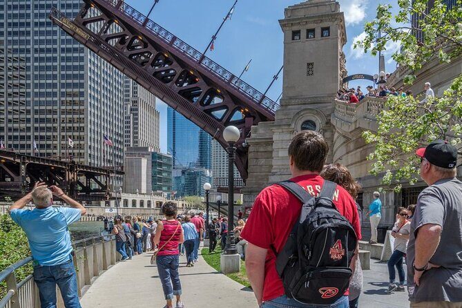 Chicago Highlights Walking Tour with Free Bike or Kayak Rental - FAQ