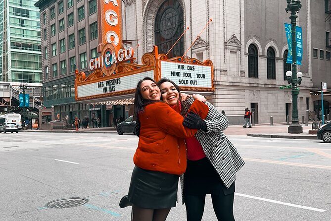 Chicago Insta Walk with Digital and Polaroid Photoshoot - Key Points