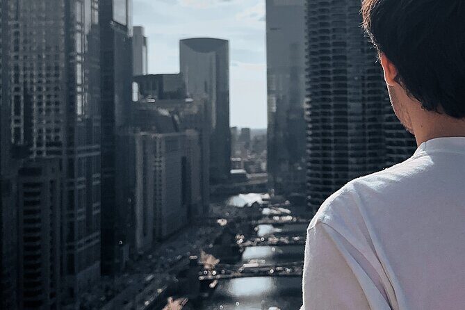 Chicago Insta Walk with Digital and Polaroid Photoshoot - Who Will Love This Tour?