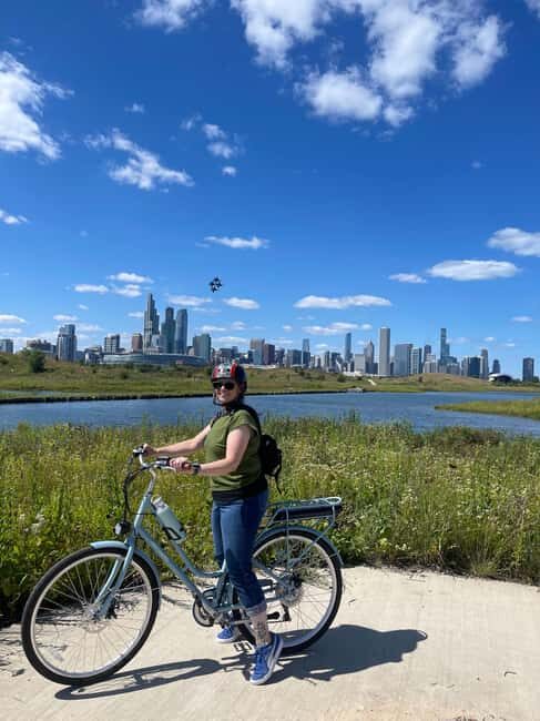 Chicago: Lakefront, Parks, and Museums E-Bike Tour - Key Points