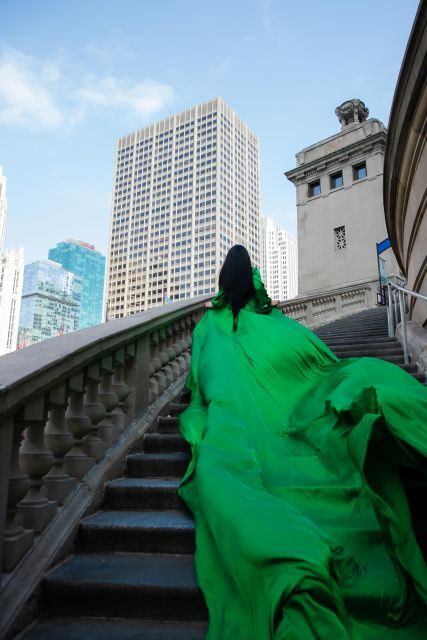 Chicago Luxury Flying Dress Photoshoot - Who Is This Tour Best For?